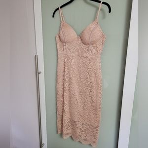 Windsor Nude Pink Corset Style Bodice and Lace Midi Dress Barbiecore Siz…